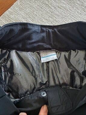 Columbia womens Black Omni Heat ski pants